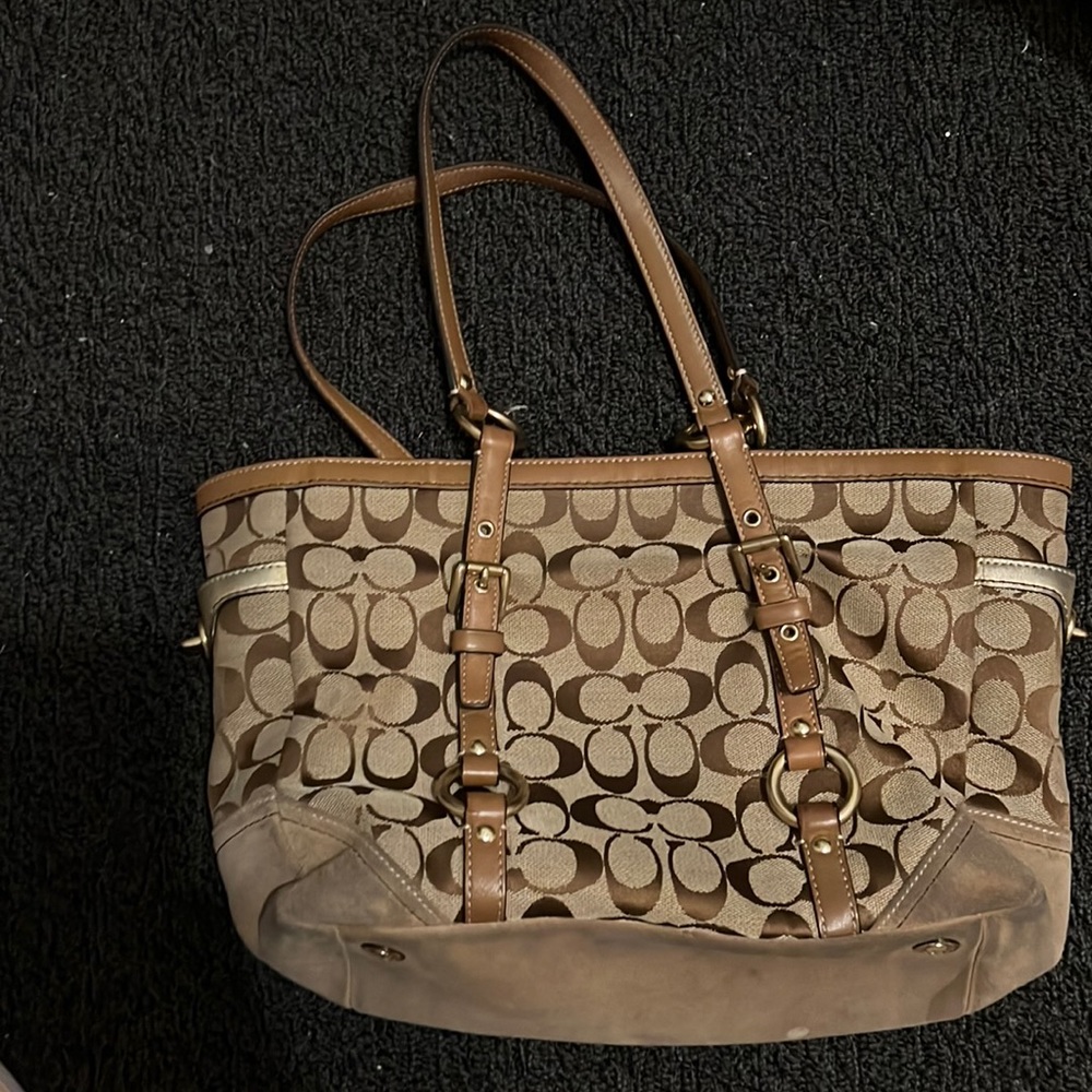 Coach brow/beige jacquard shoulder bag